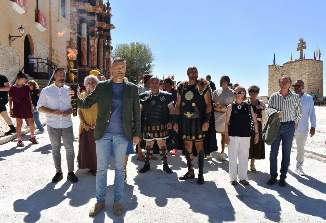 Las imágenes del encendido del Fuego Sagrado de Carthagineses y Romanos en Caravaca