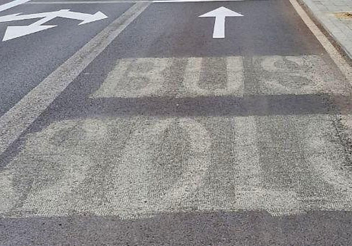 Murcia En Bici critica la supresión de carriles bus y bici en la ciudad.