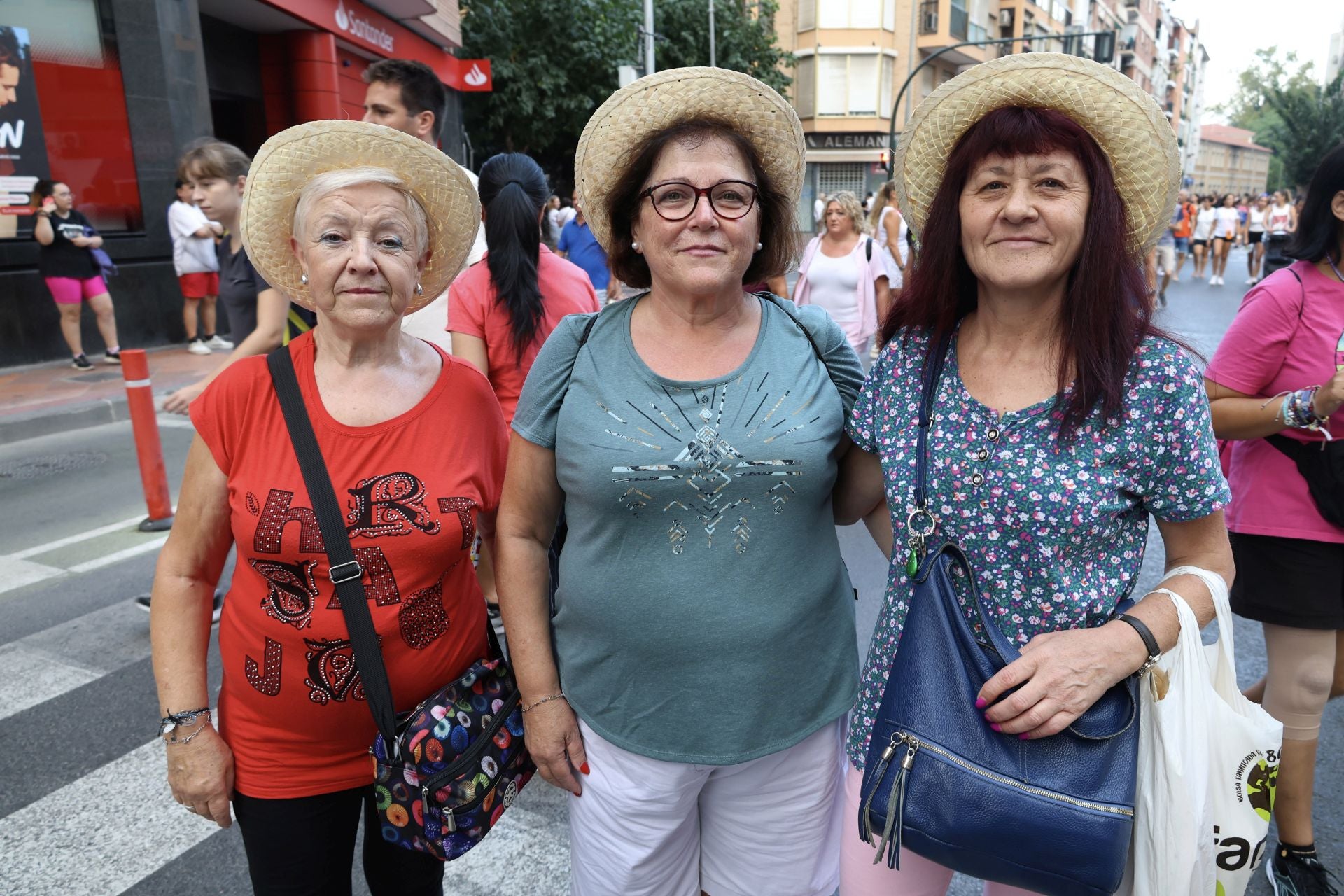 Búscate entre los romeros que acompañaron a la Fuensanta en Murcia