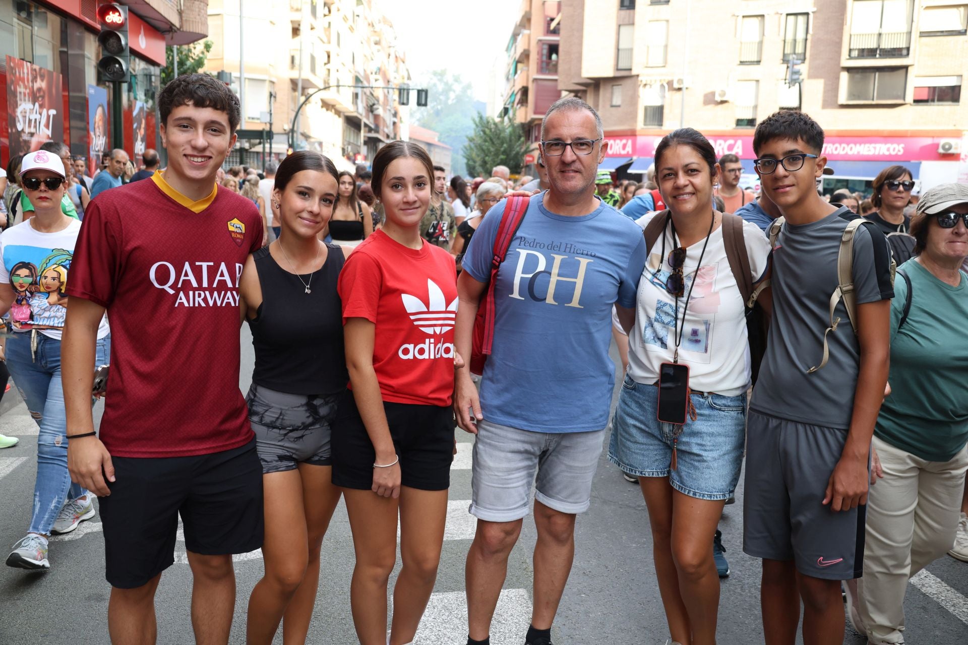 Búscate entre los romeros que acompañaron a la Fuensanta en Murcia