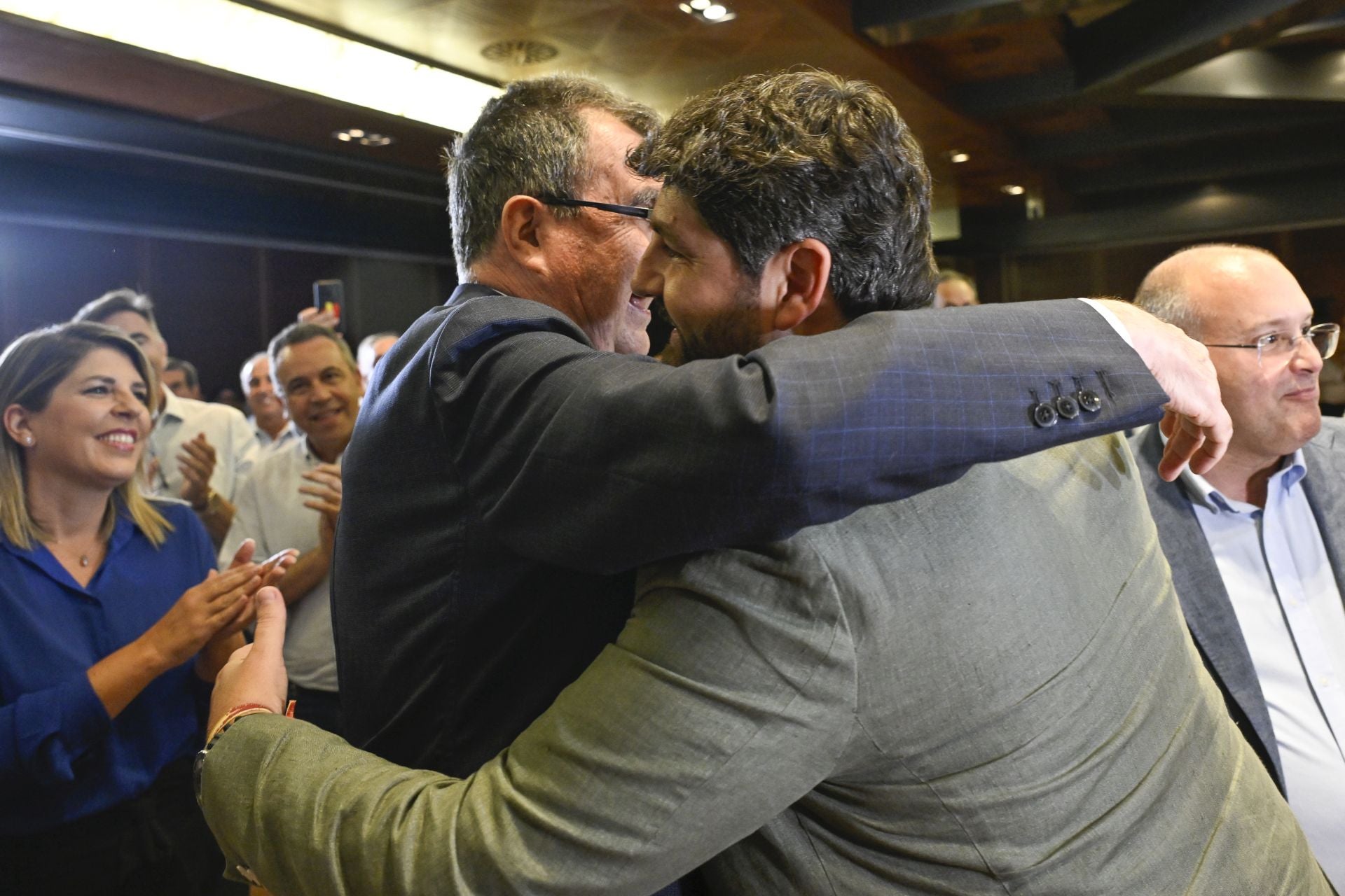 Las imágenes de la junta directiva del PP en Murcia