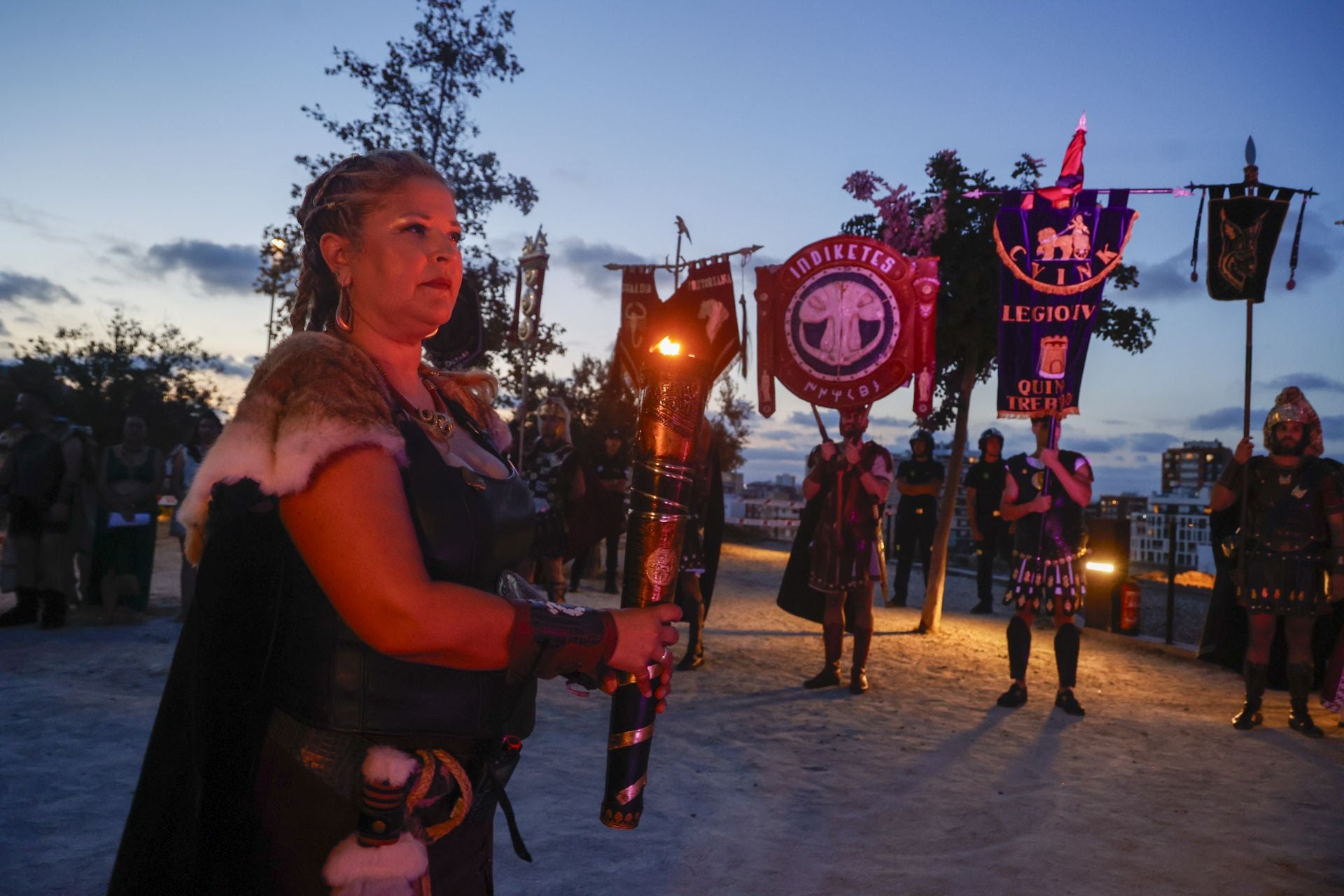 En imágenes, pregón e inicio de las Fiestas de Carthagineses y Romanos