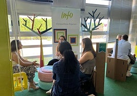 Grupos de trabajo, durante la jornada en Cartagena.