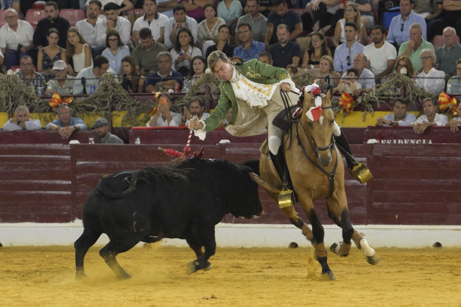 Las imágenes de la corrida de rejones de la Feria de Taurina de Murcia