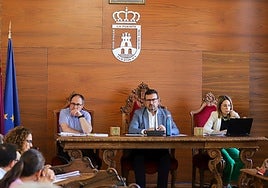 El pleno de la cuestión de confianza al alcalde de Cieza, en imágenes