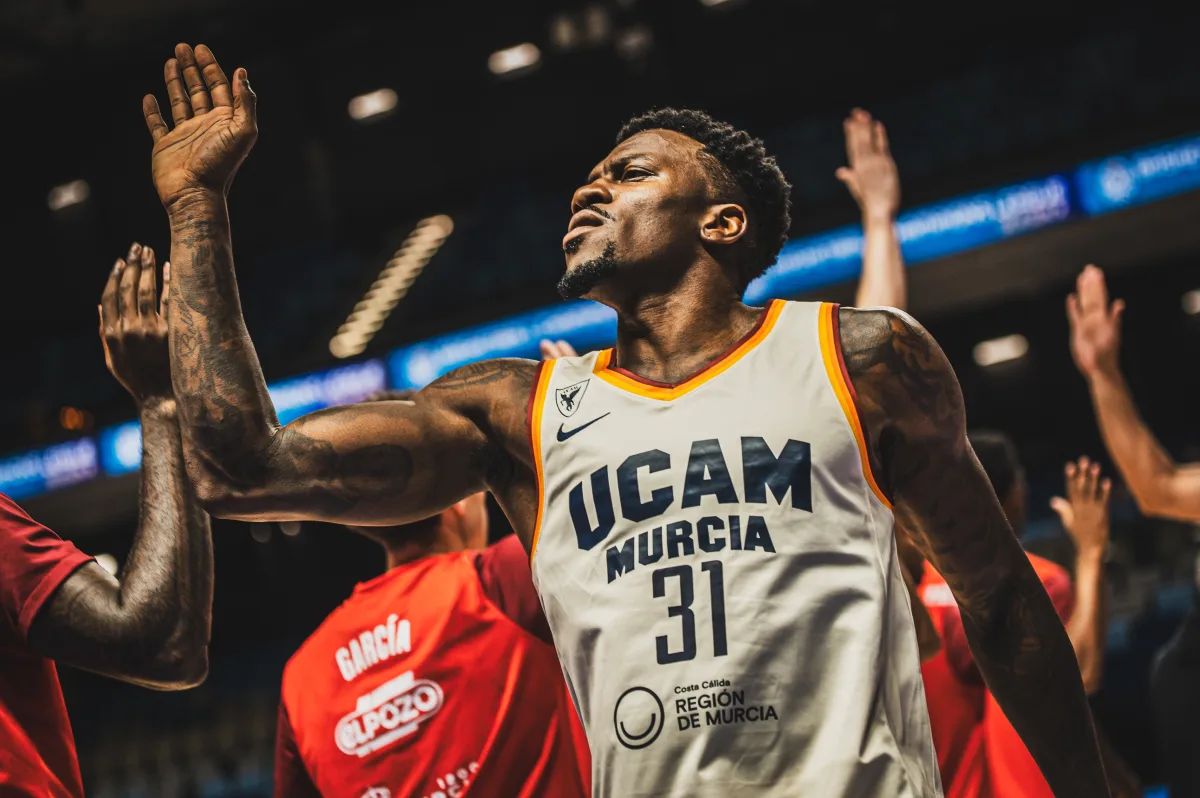 En imágenes, el partido del UCAM frente al Elan Chalon