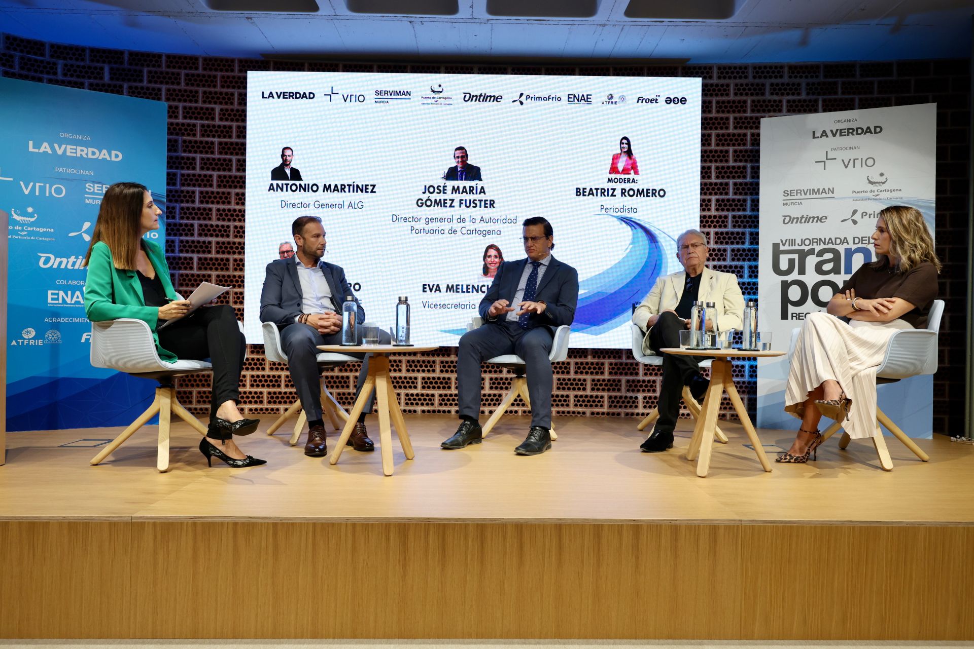 En imágenes, la VIII Jornada Sectorial del Transporte de la Región