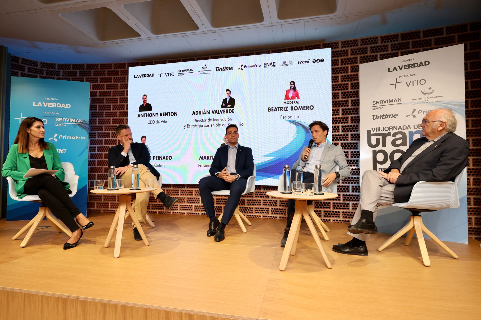 En imágenes, la VIII Jornada Sectorial del Transporte de la Región