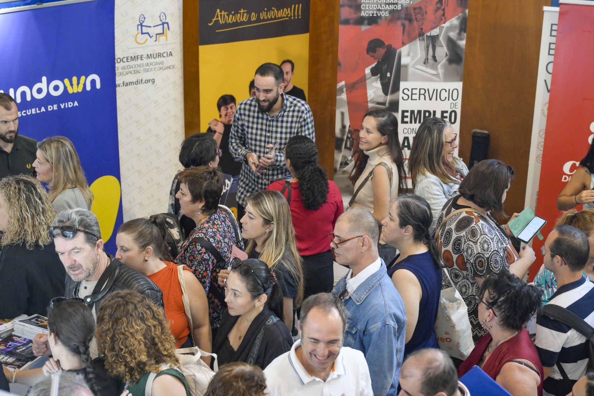 La inauguración de la Feria Regional de Empleo y Formación, en imágenes