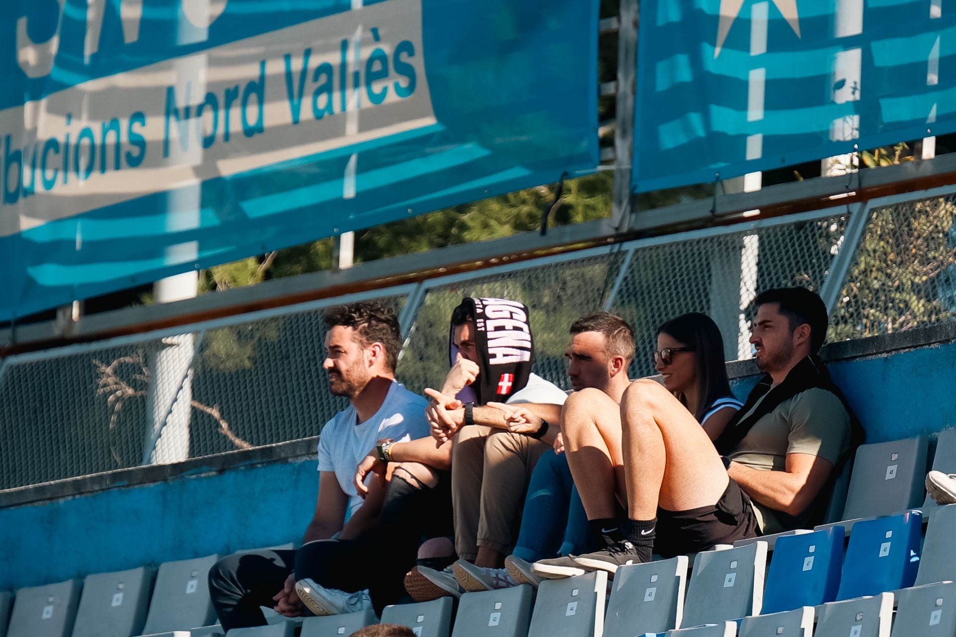 El Cartagena consigue el coliderato con varios sustos, en imágenes