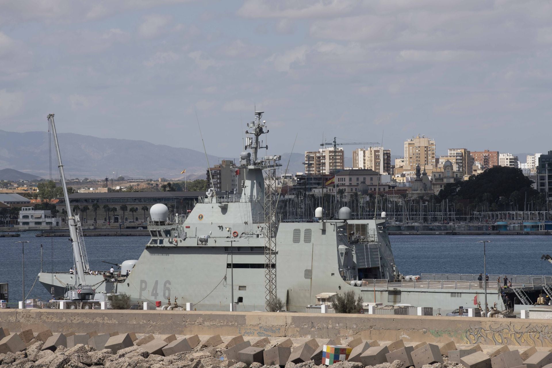 En imágenes, preparativos del &#039;Furor&#039; en el puerto de Cartagena antes de partir a Gaza