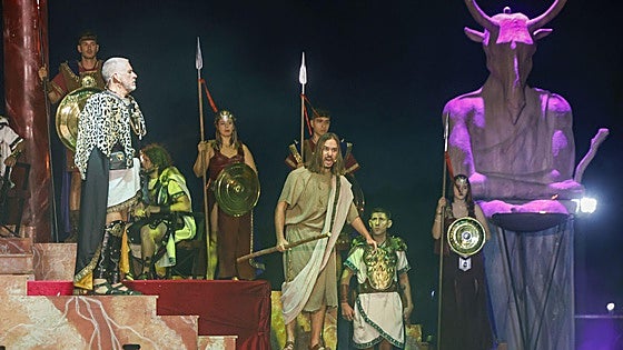 Aníbal contrata mercenarios en las fiestas de Carthagineses y Romanos, en imágenes