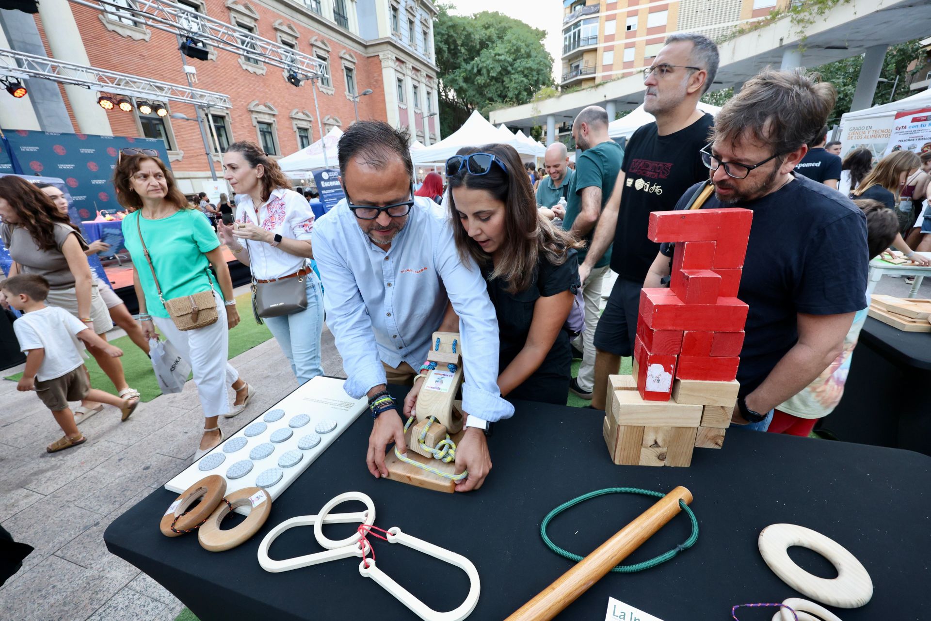 En imágenes, la Noche de los Investigadores en Murcia