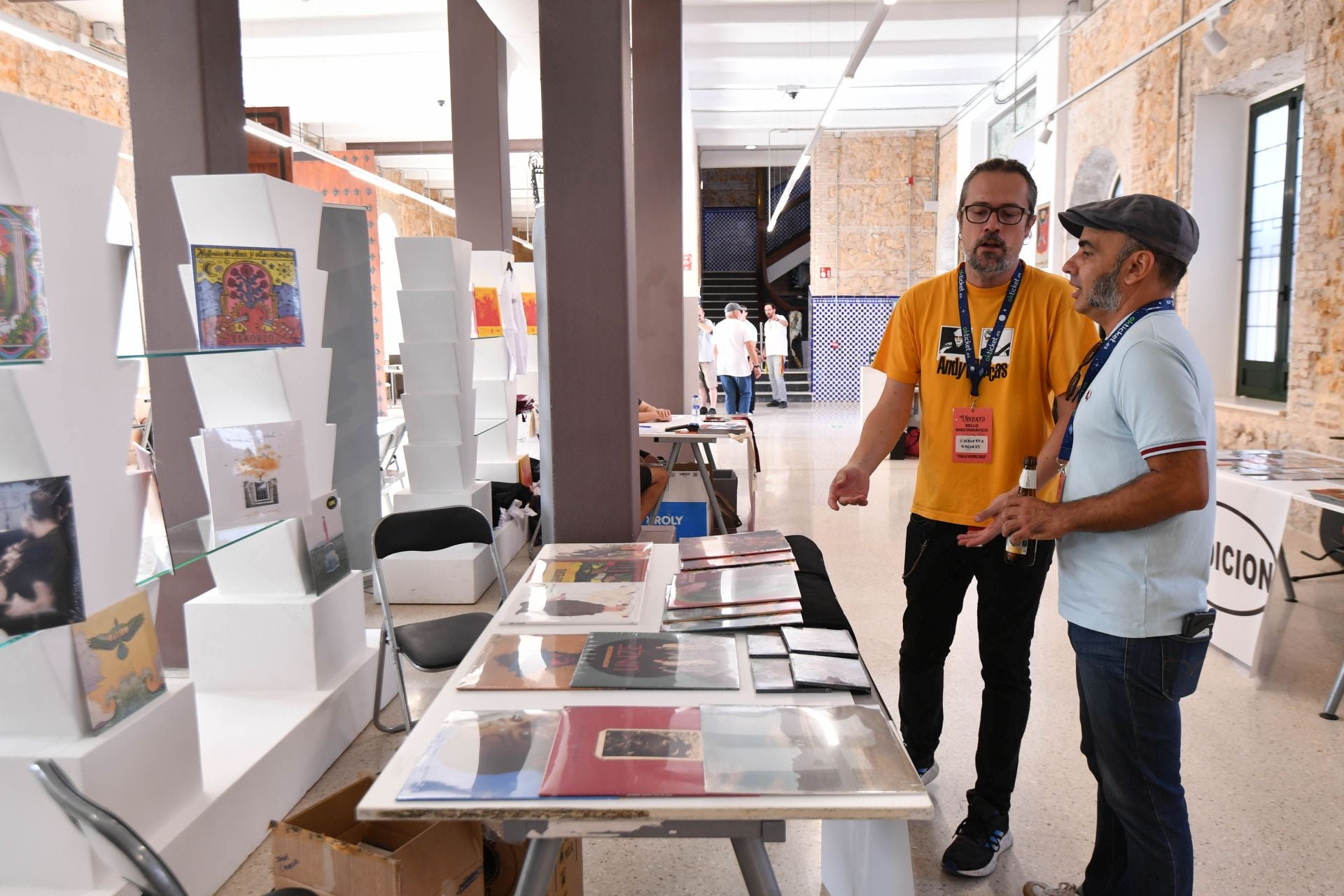 En imágenes, la primera edición de La Disquera en Murcia