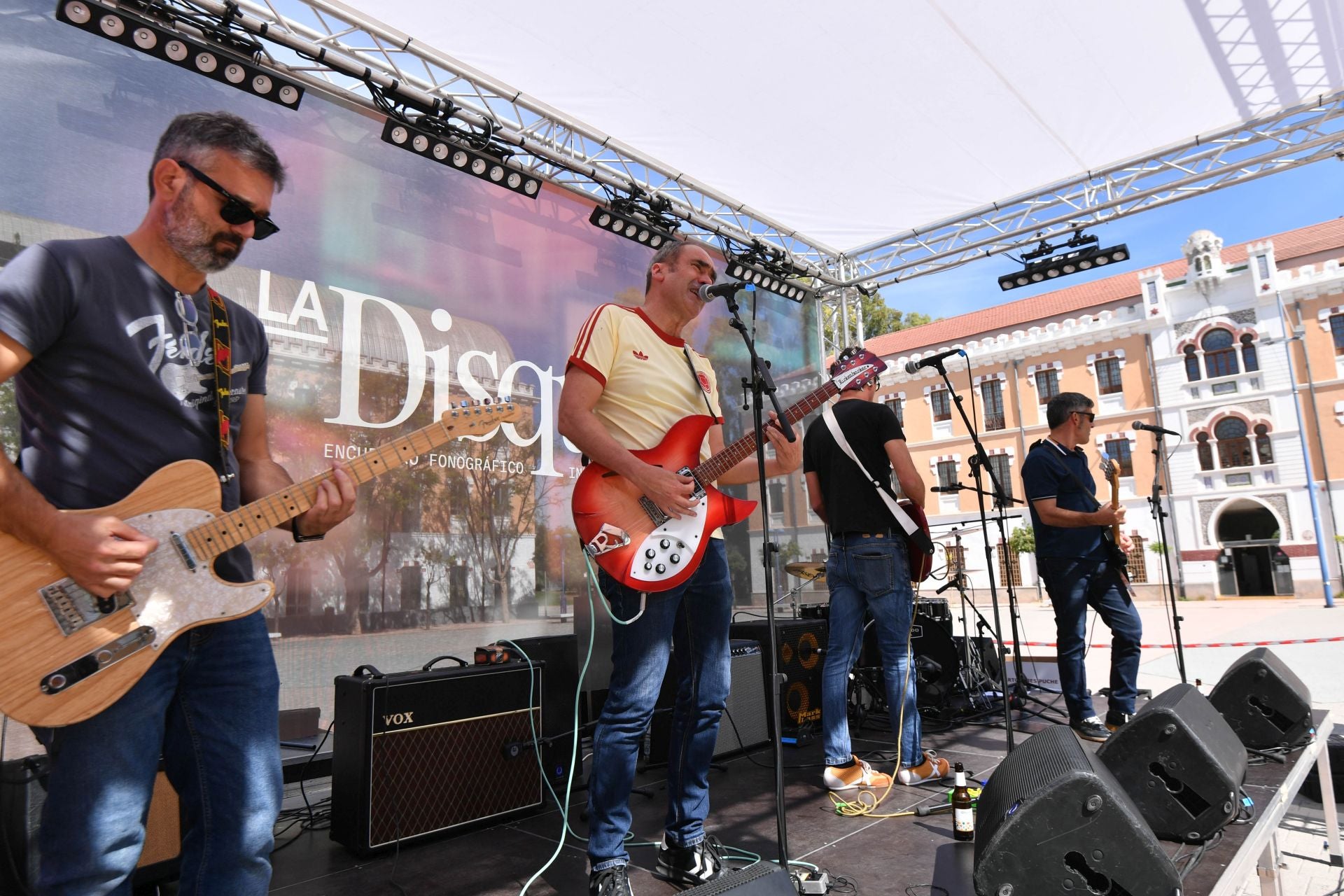 En imágenes, la primera edición de La Disquera en Murcia