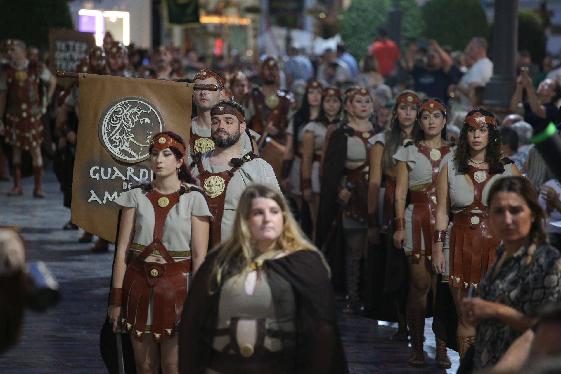 Las imágenes del gran desfile de Carthagineses y Romanos