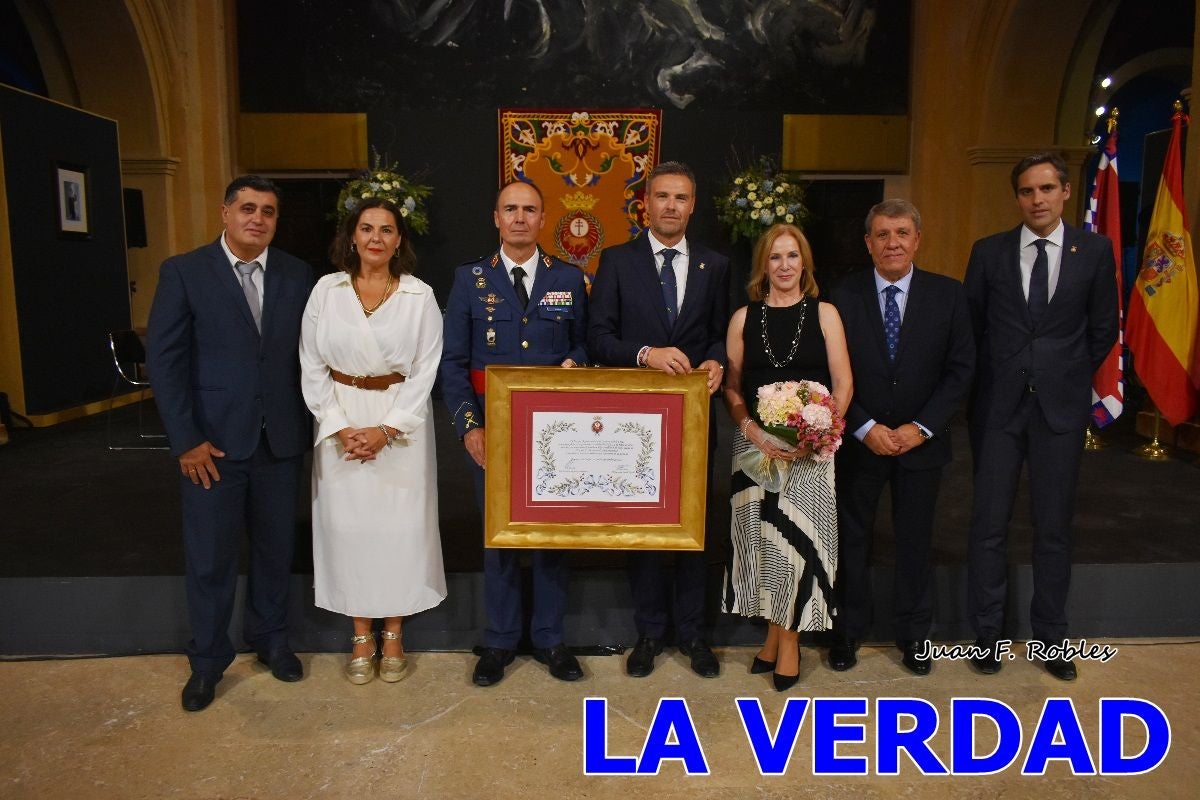 Imágenes de la entrega del título de Hijo Predilecto de Caravaca al general Pascual Soria