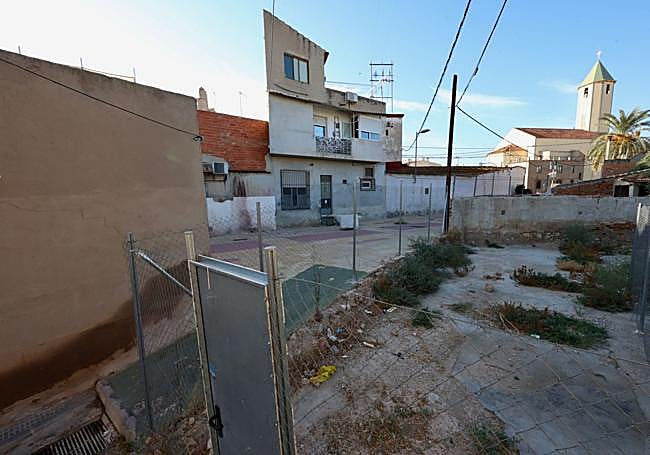 Solar del inmueble demolido en 2024.