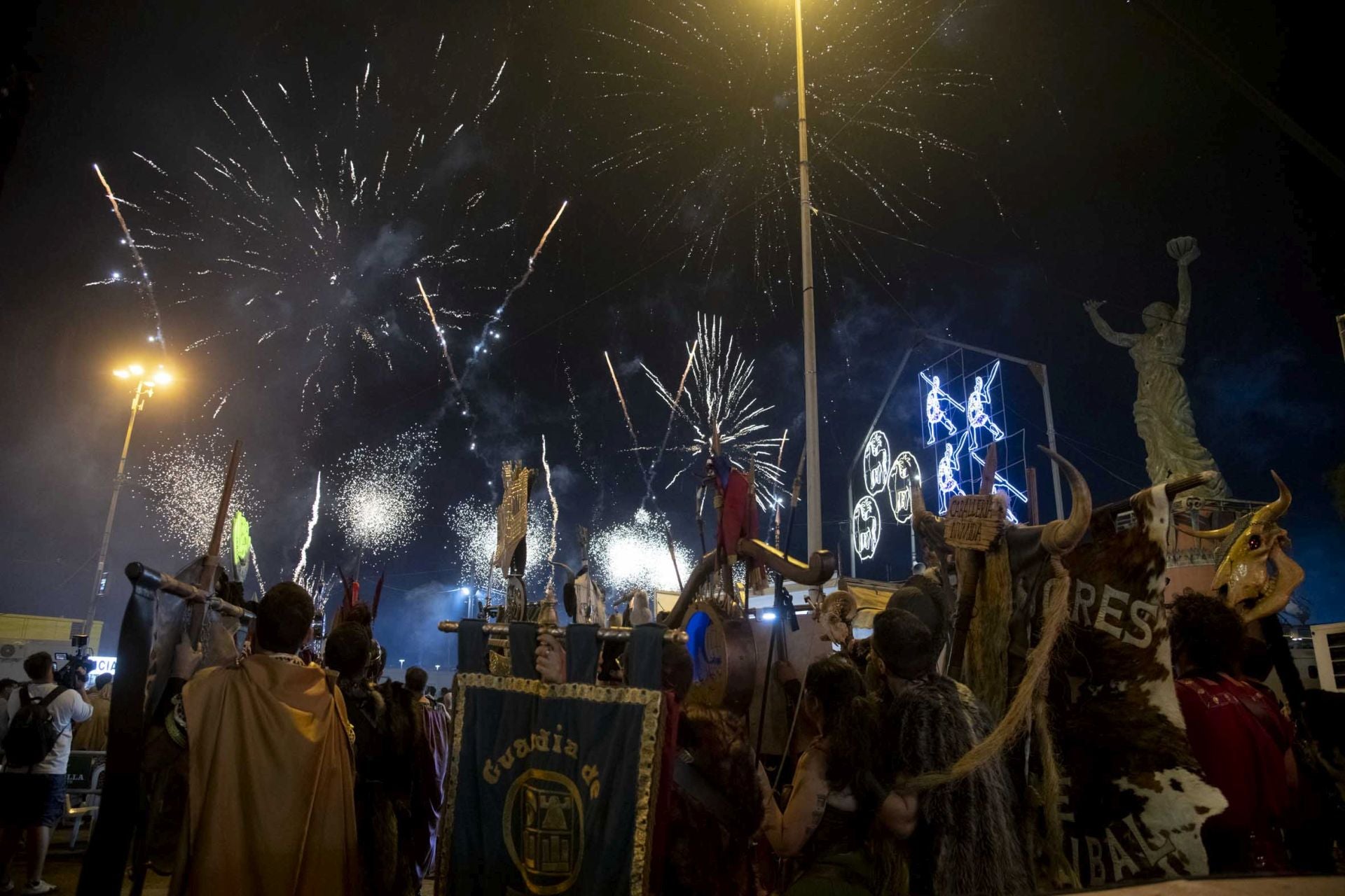 Las imágenes del cierre pirotécnico al Año XXXVI en las fiestas de Carthagineses y Romanos