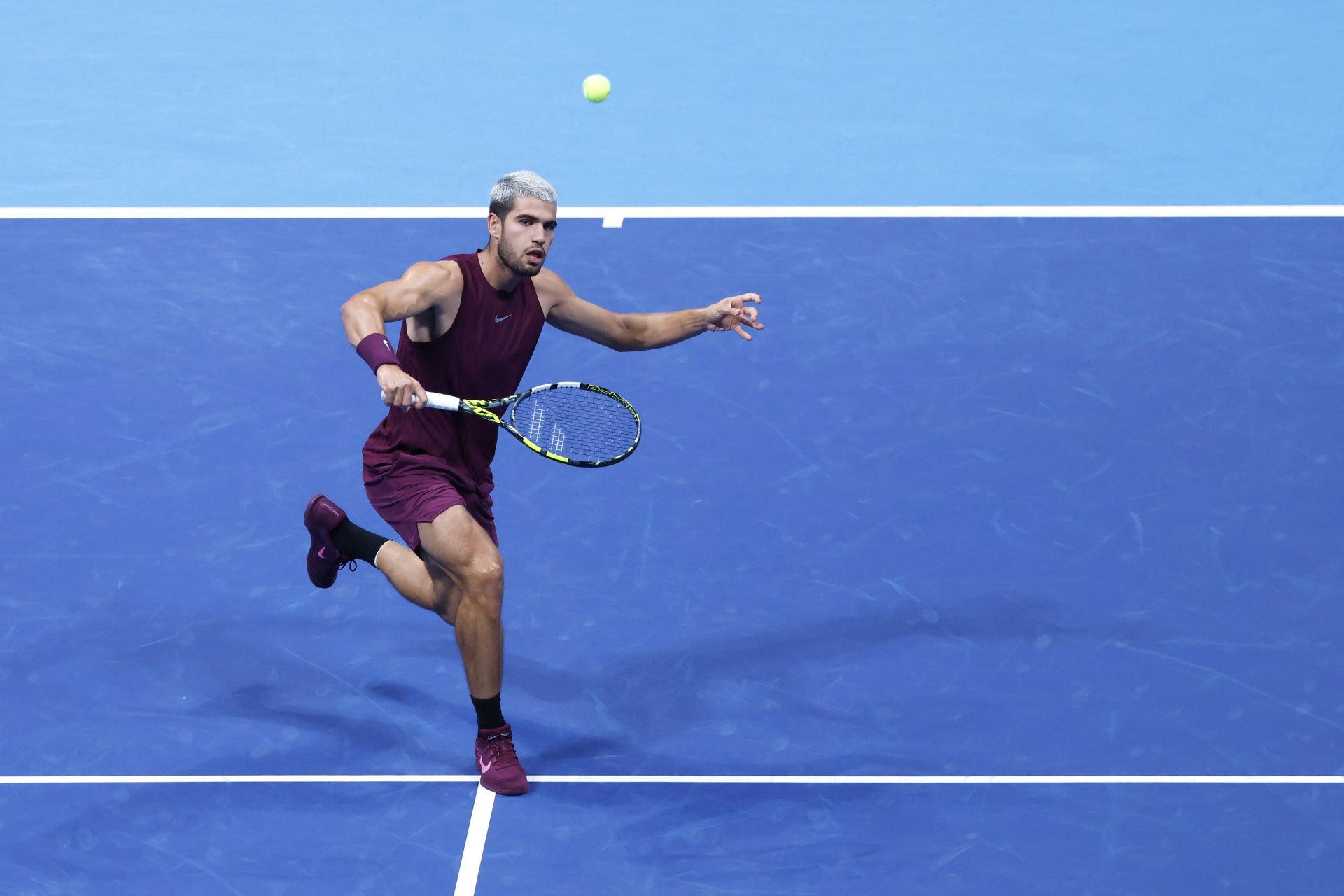 En imágenes, Carlos Alcaraz gana en Tokio su octavo título del año
