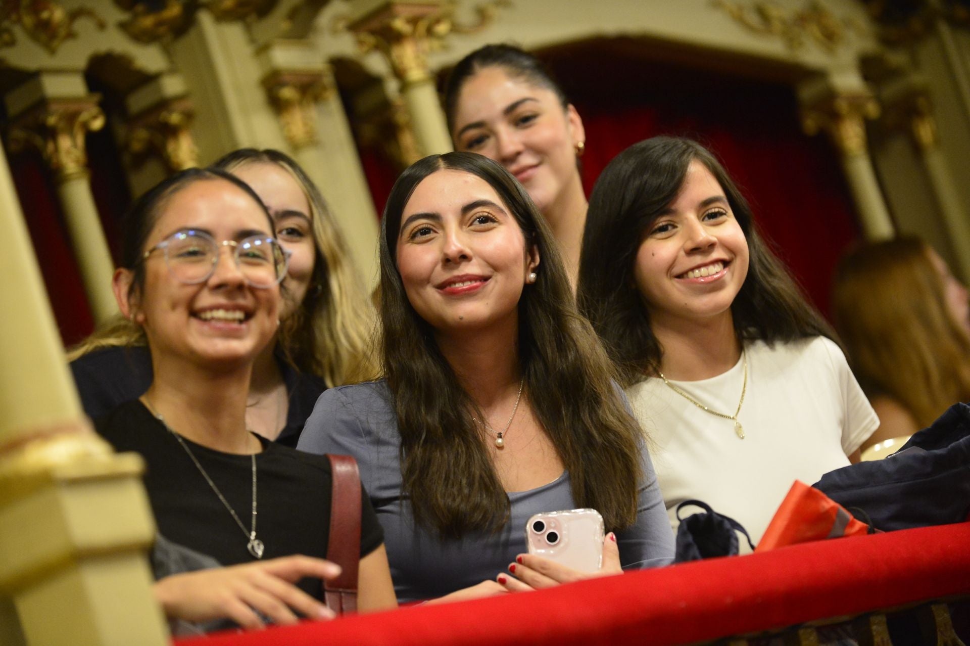 En imágenes, la bienvenida de los alumnos internacionales de la UMU