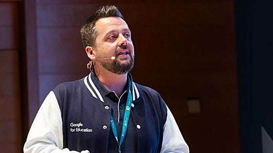 La revolución inteligente en el aula: ¿Por qué la IA es nuestra mejor aliada?