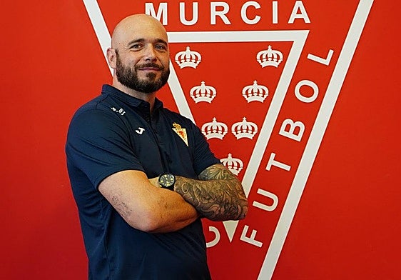 Víctor Salas, nuevo médico del Real Murcia.