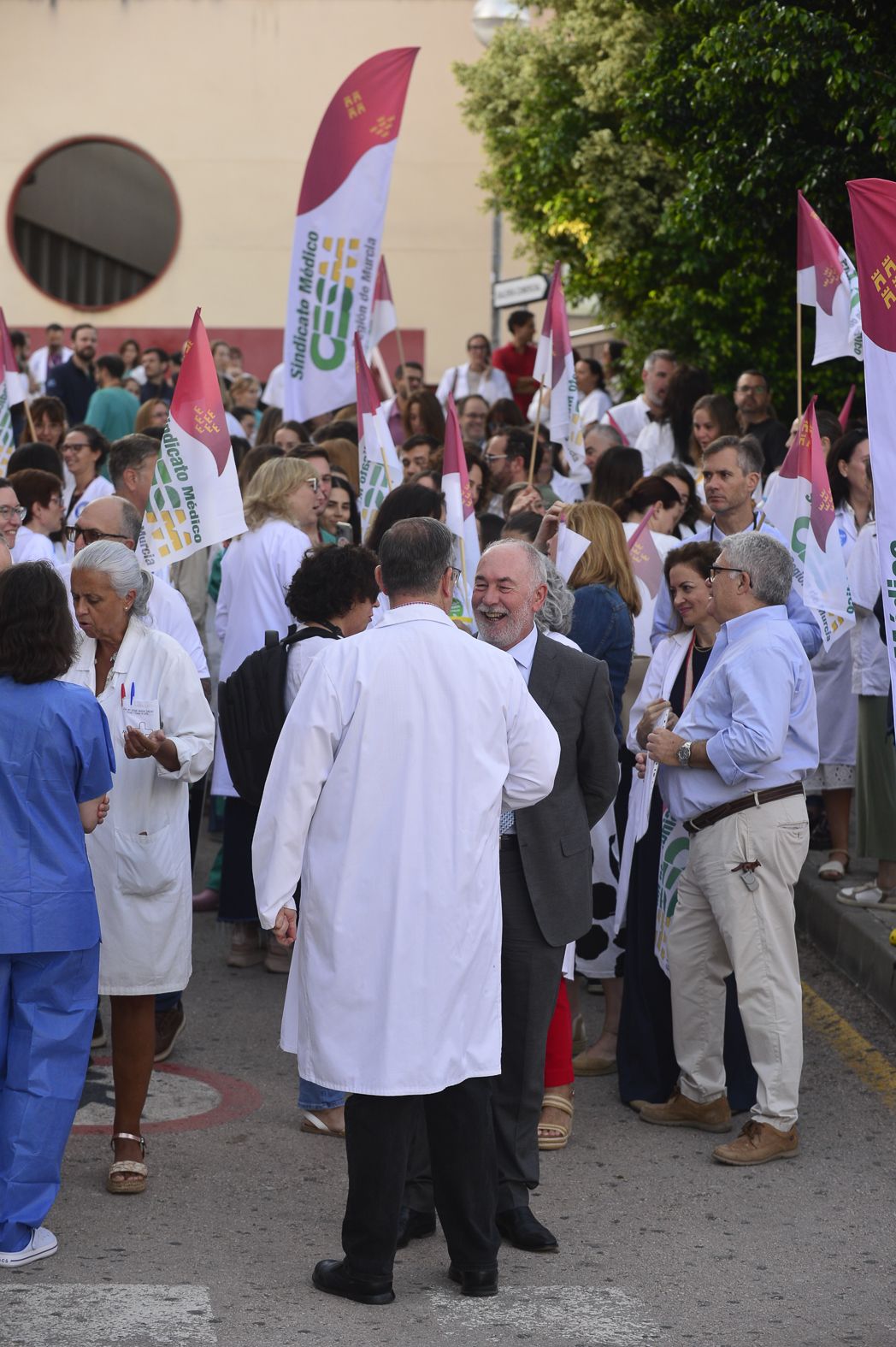 En imágenes, huelga nacional de médicos en la Región de Murcia
