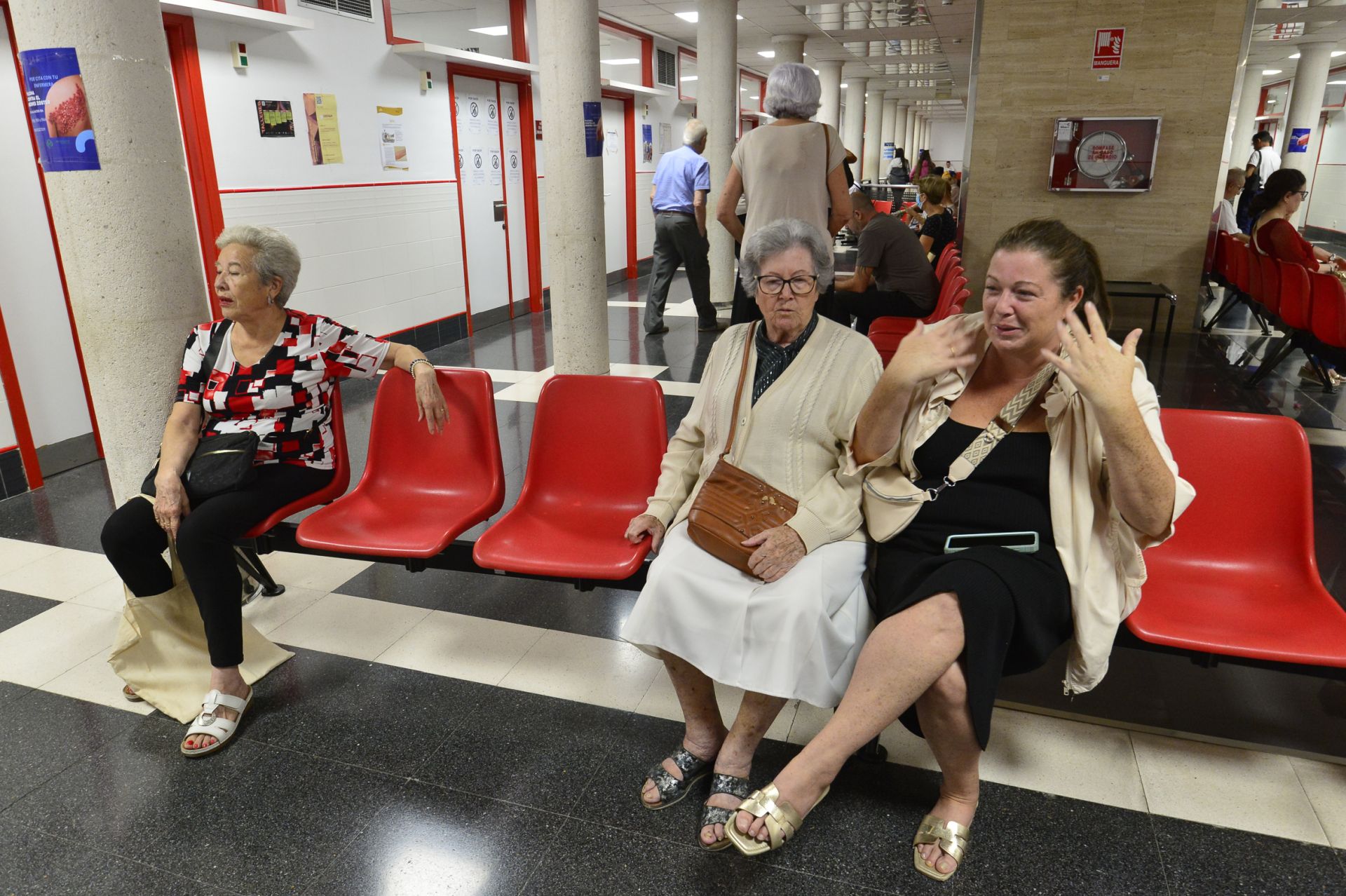 En imágenes, huelga nacional de médicos en la Región de Murcia
