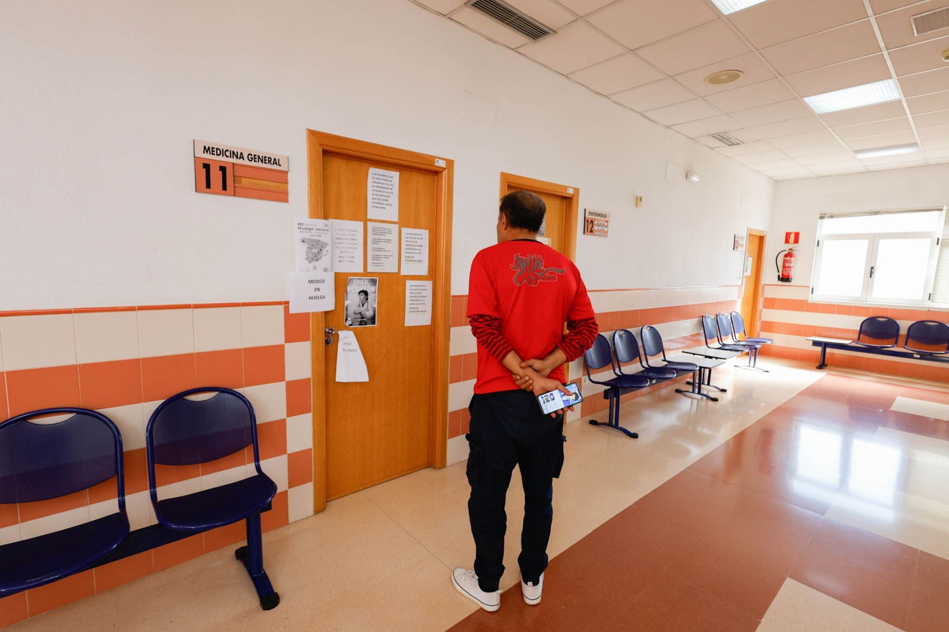 En imágenes, huelga nacional de médicos en la Región de Murcia