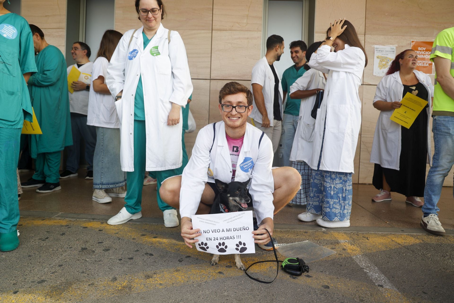 En imágenes, huelga nacional de médicos en la Región de Murcia