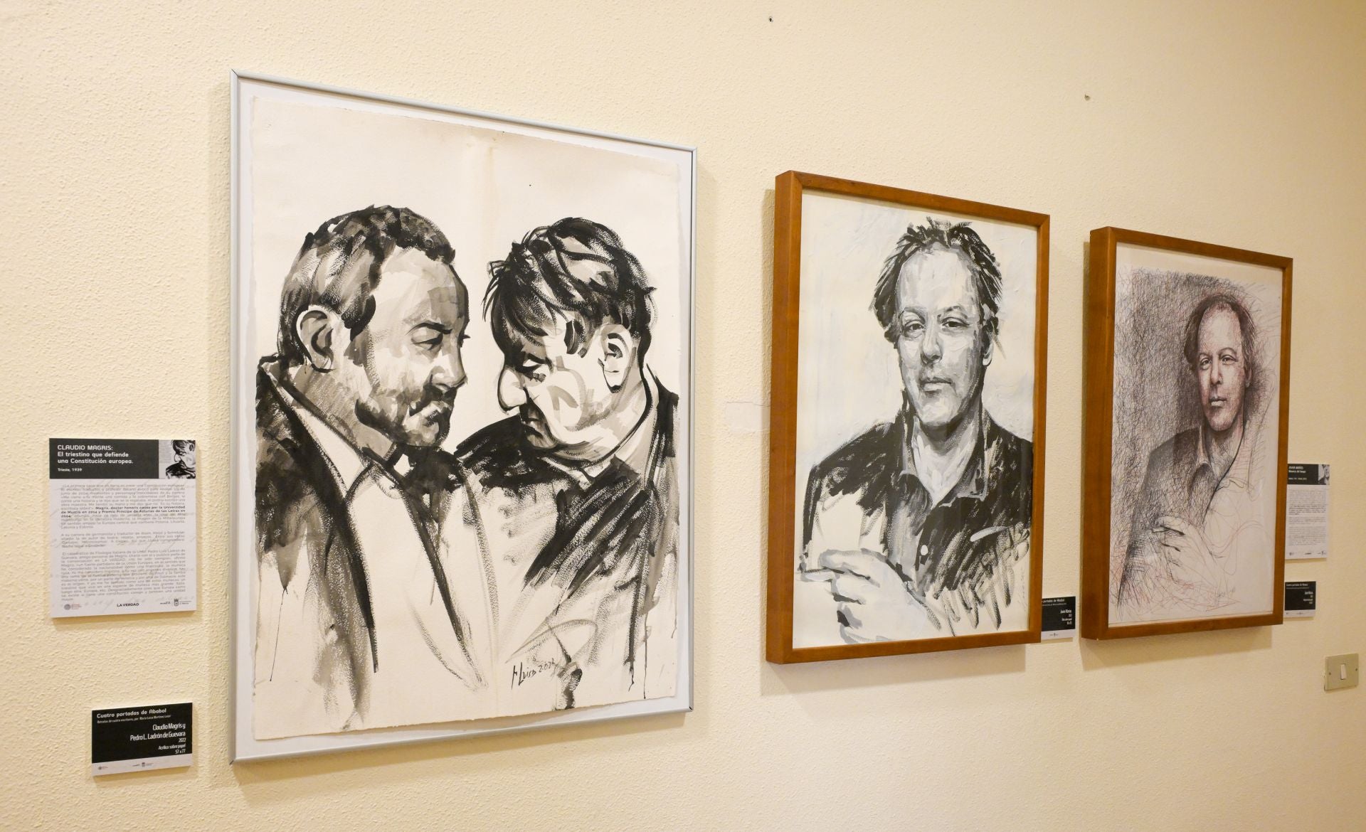 La exposición del Archivo de Murcia dedicada a cuatro escritores que fueron portada de Ababol, en imágenes