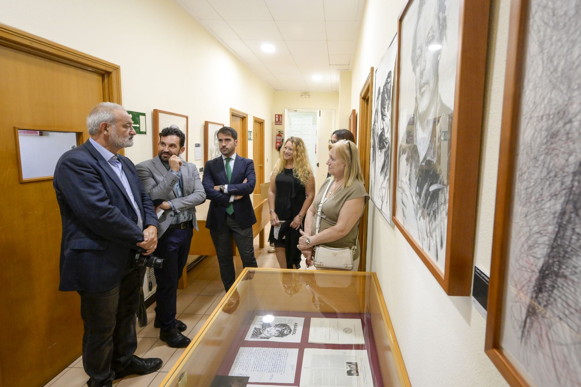 La exposición del Archivo de Murcia dedicada a cuatro escritores que fueron portada de Ababol, en imágenes