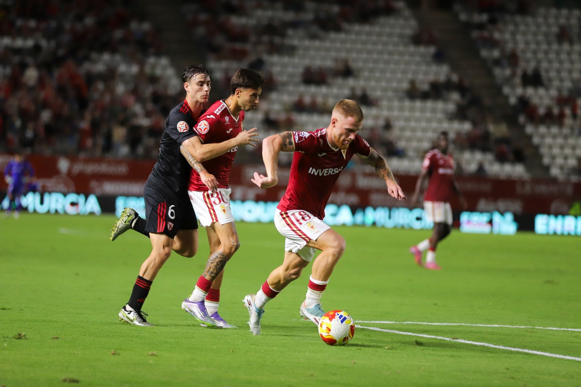 El Real Murcia se queda con la miel en los labios, en imágenes