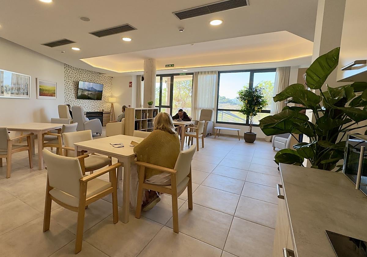 Unidad de convivencia donde los residentes disfrutan del día a día como en su propia casa.