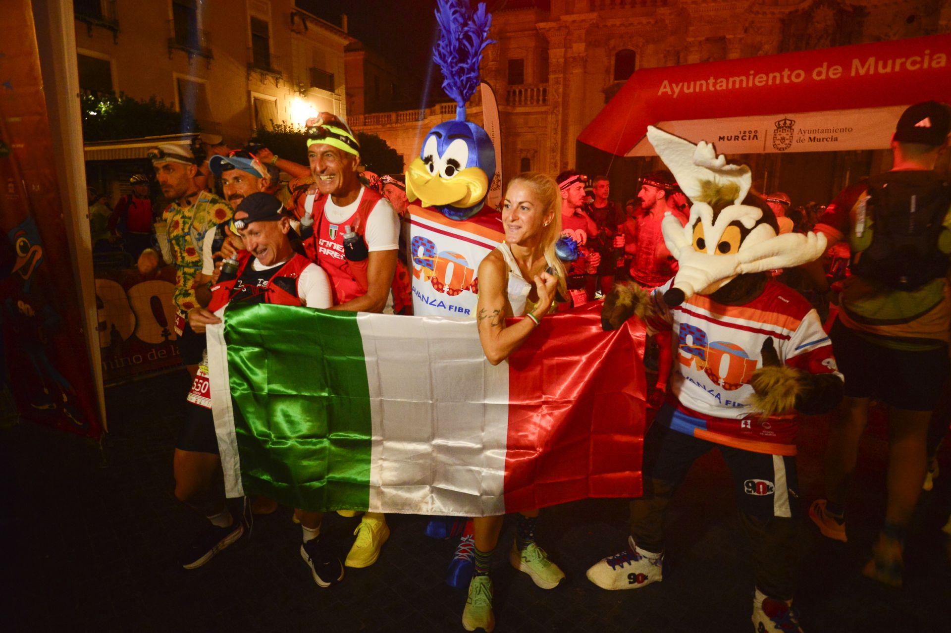 En imágenes, salida y llegada de la 90K a Caravaca de la Cruz