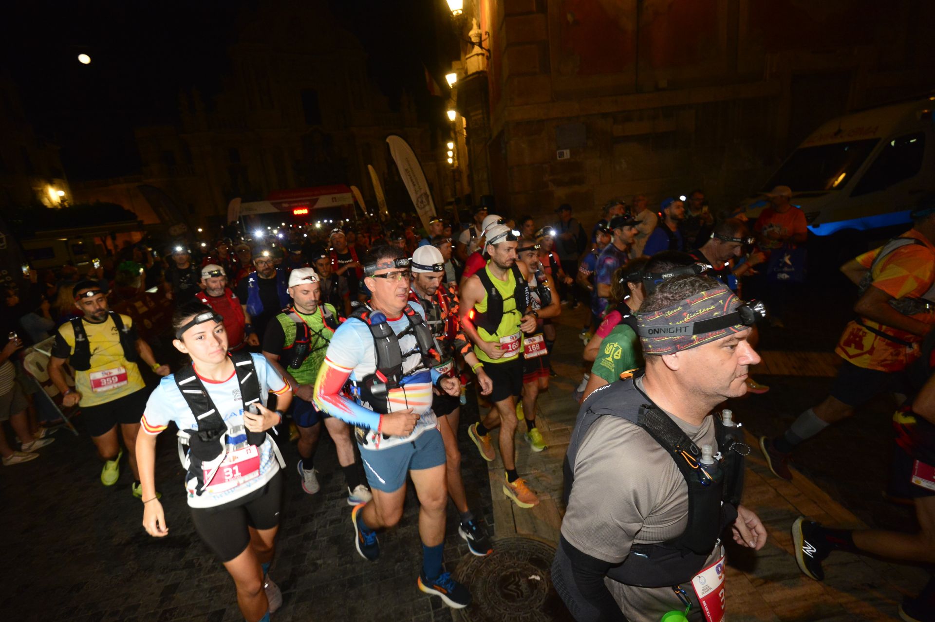 En imágenes, salida y llegada de la 90K a Caravaca de la Cruz