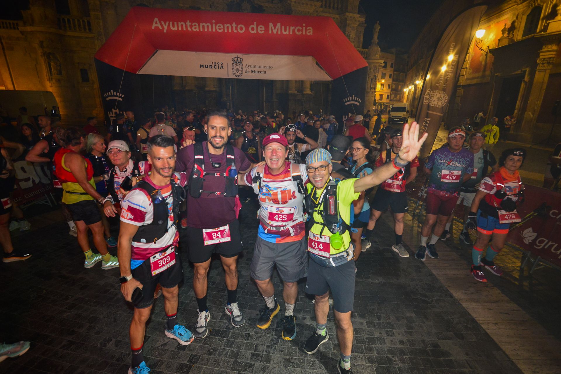 En imágenes, salida y llegada de la 90K a Caravaca de la Cruz