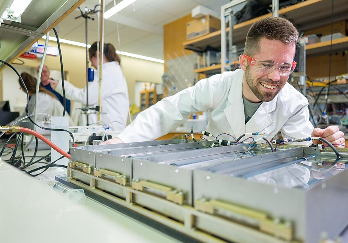 Juan Domingo González, durante un ensayo en la Universidad Estatal de Utah.