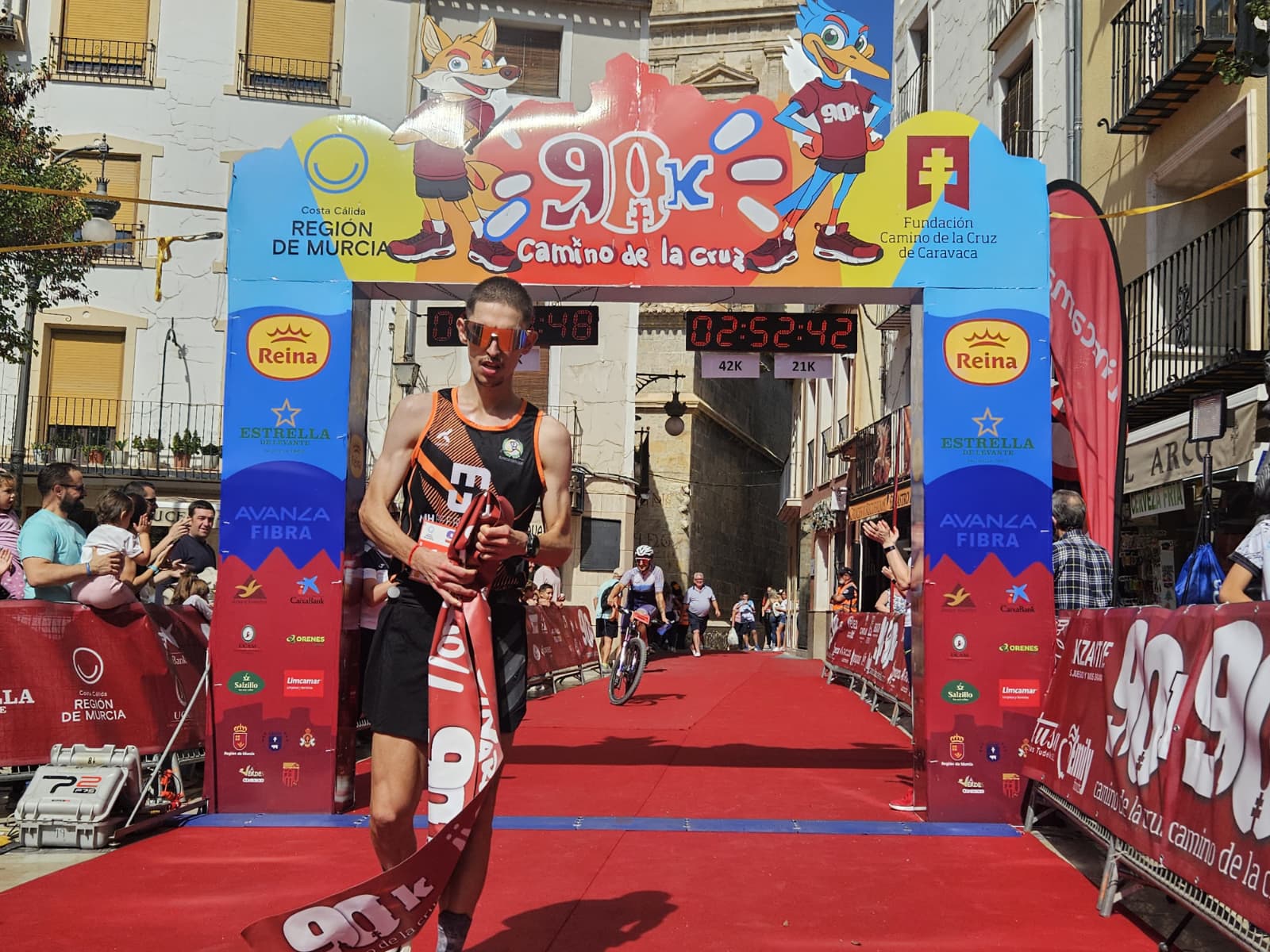 En imágenes, salida y llegada de la 90K a Caravaca de la Cruz