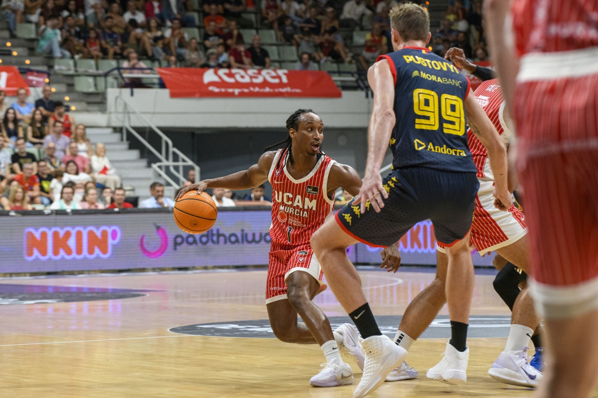 Un UCAM de sobresaliente el primer día ante el Andorra, en imágenes