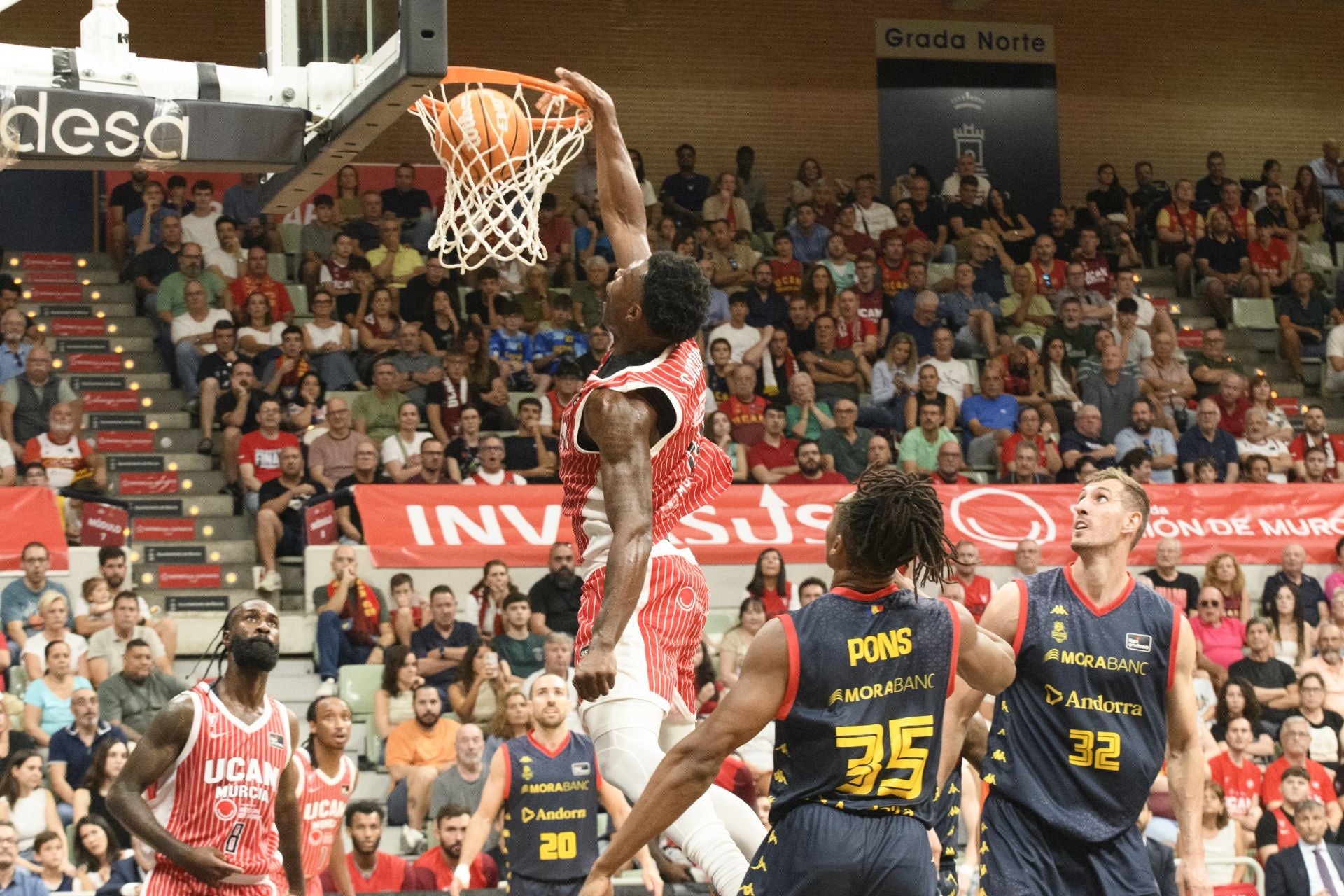 Un UCAM de sobresaliente el primer día ante el Andorra, en imágenes