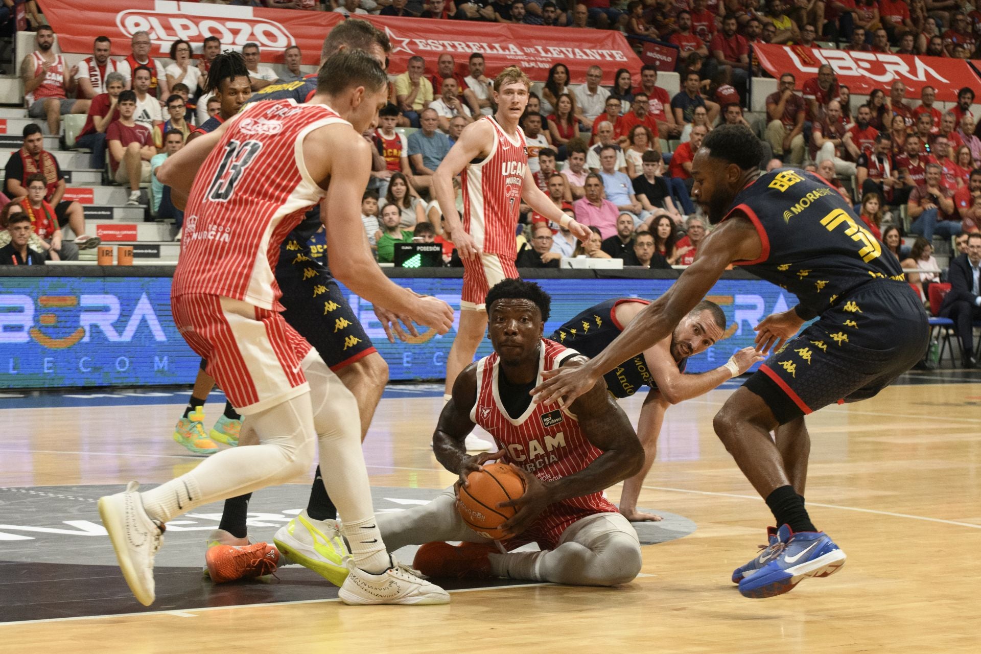 Un UCAM de sobresaliente el primer día ante el Andorra, en imágenes