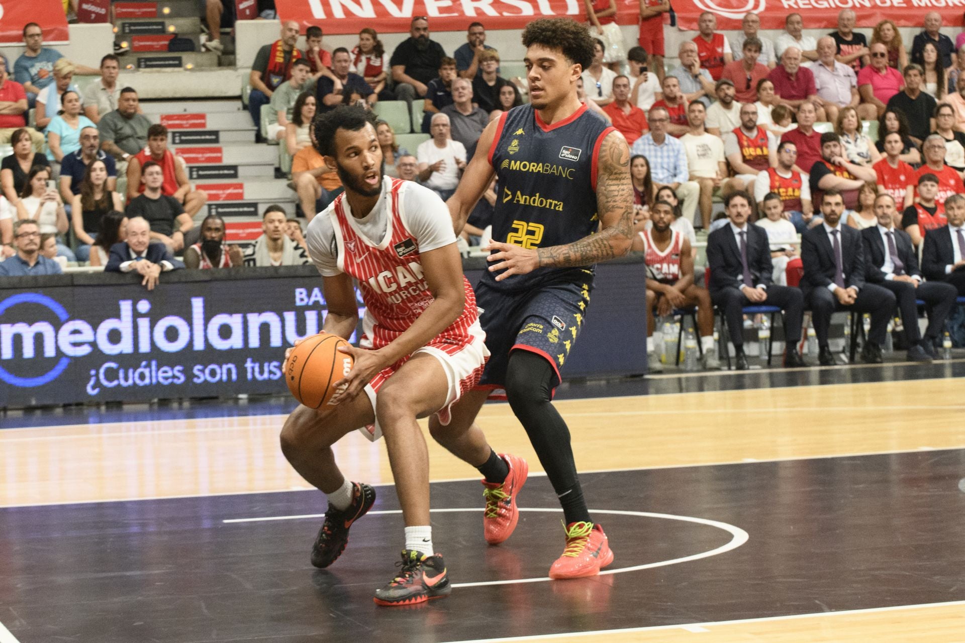 Un UCAM de sobresaliente el primer día ante el Andorra, en imágenes