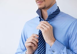 El truco más fácil y rápido para hacer el nudo de la corbata: nunca lo olvidarás.