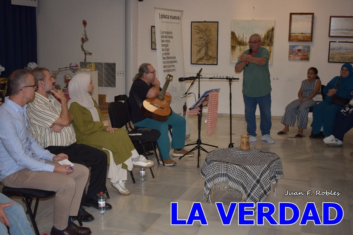 Imágenes de Charla &#039;La voz de Palestina. Diálogo con Eman y Abdallah Mhanna&#039; en Caravaca