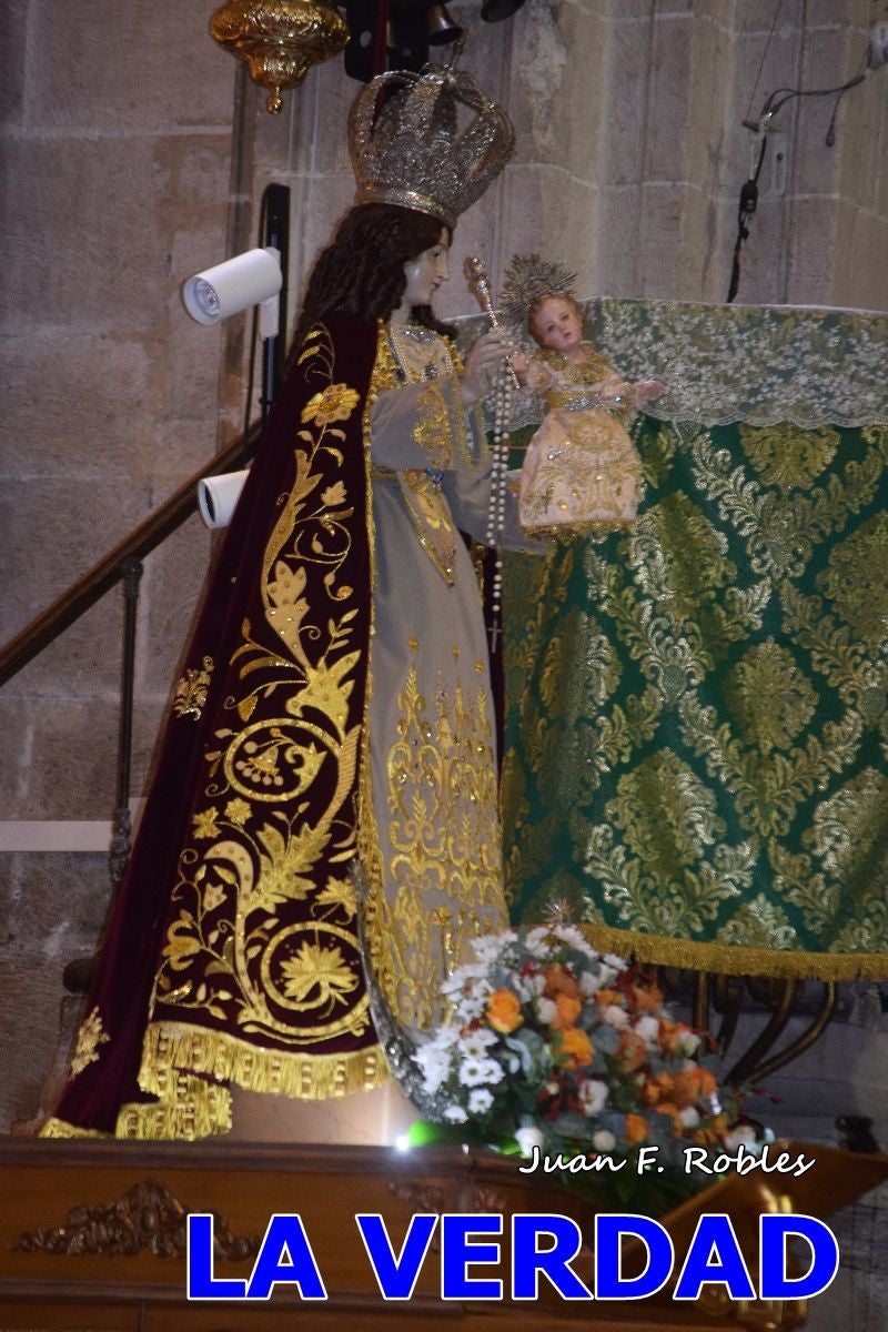 Imágenes de la Misa Solemne y Procesión de la Virgen del Rosario en Caravaca de la Cruz