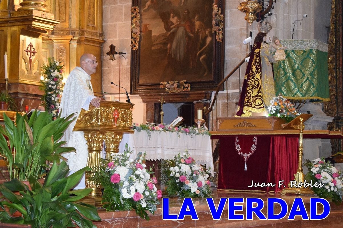 Imágenes de la Misa Solemne y Procesión de la Virgen del Rosario en Caravaca de la Cruz
