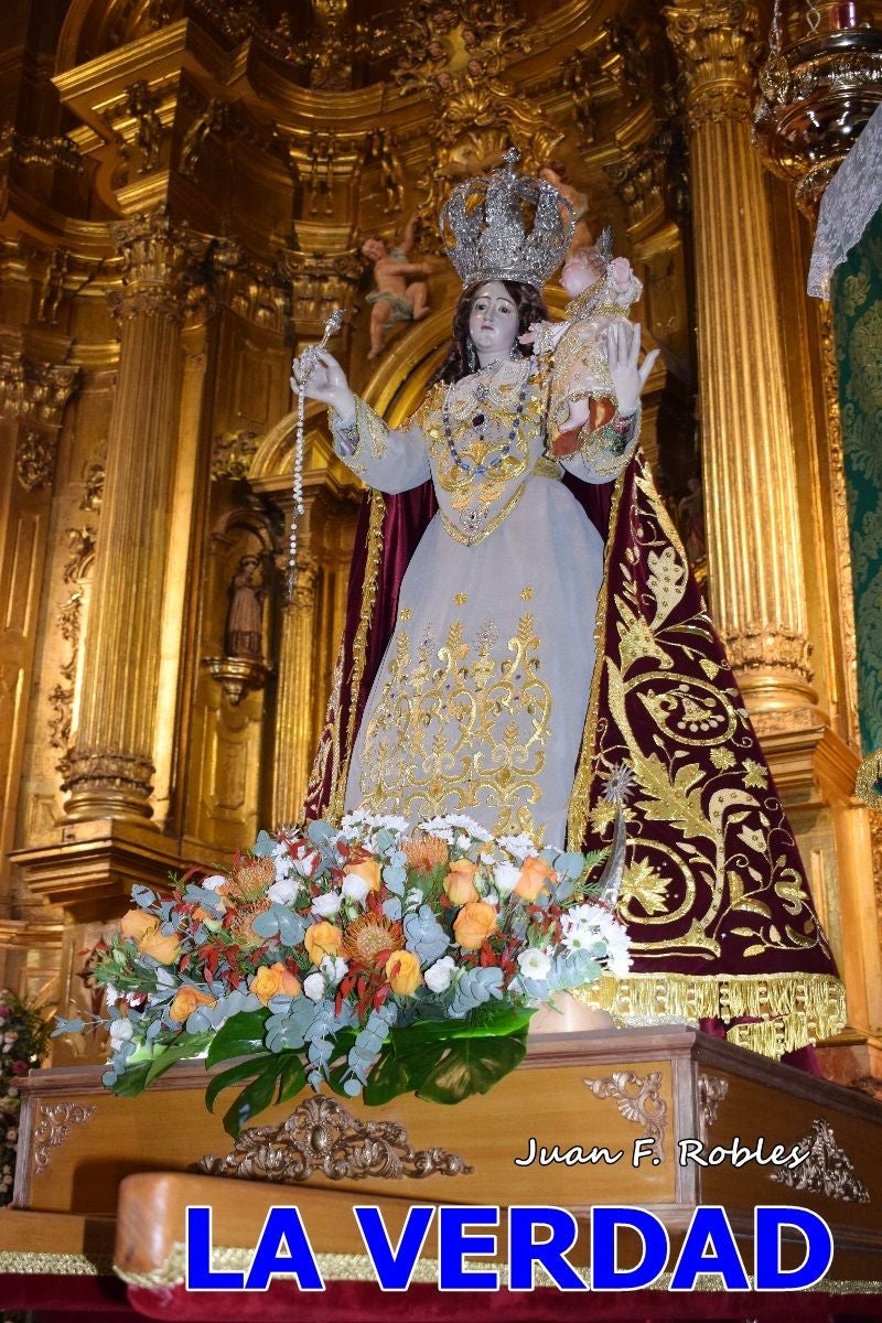 Imágenes de la Misa Solemne y Procesión de la Virgen del Rosario en Caravaca de la Cruz