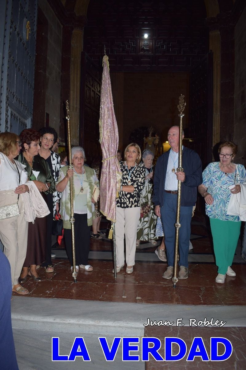 Imágenes de la Misa Solemne y Procesión de la Virgen del Rosario en Caravaca de la Cruz